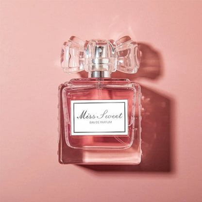 Eau de Parfum Femme 50ml – Notes Florales | Pêche, Rose, Bergamote & Patchouli